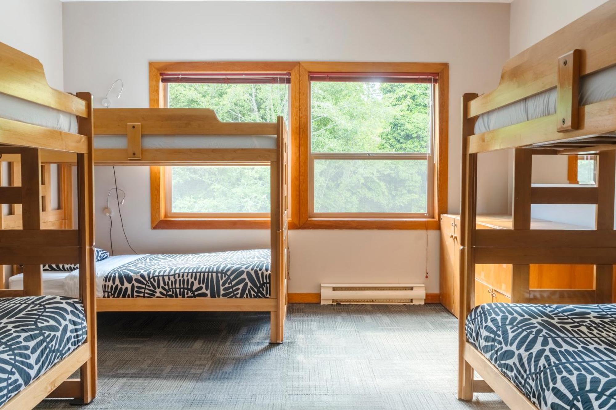 Whalers Guesthouse Tofino Bagian luar foto